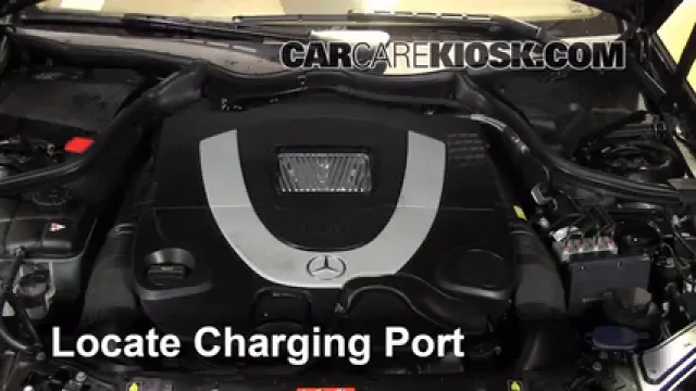 2007 Mercedes-Benz CLK550 5.5L V8 Convertible (2 Door) Climatisation Ajouter du réfrigérant